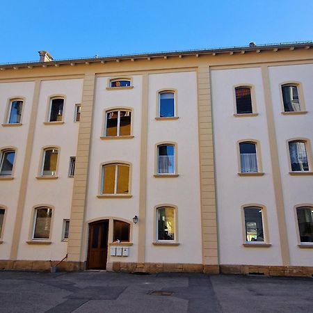 Grosse 3-Zimmer Wohnung - Zentral-Coburg - Kostenloser Parkplatz Exterior foto